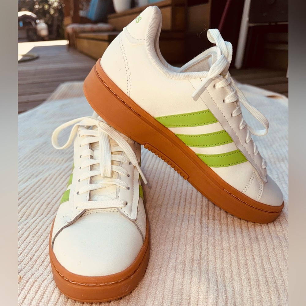 adidas Grand Court Sneakers
